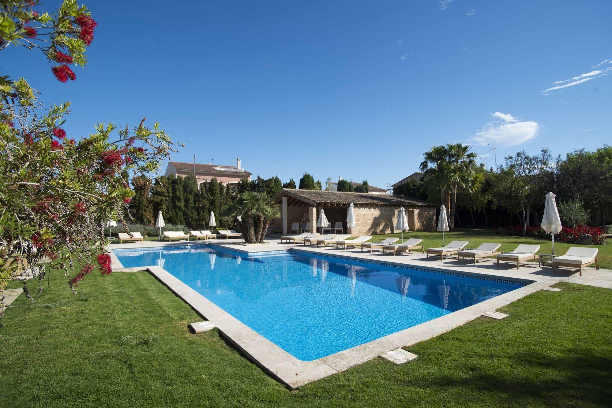 Hotel Ca'N Bonico Ses Salines  Exterior photo