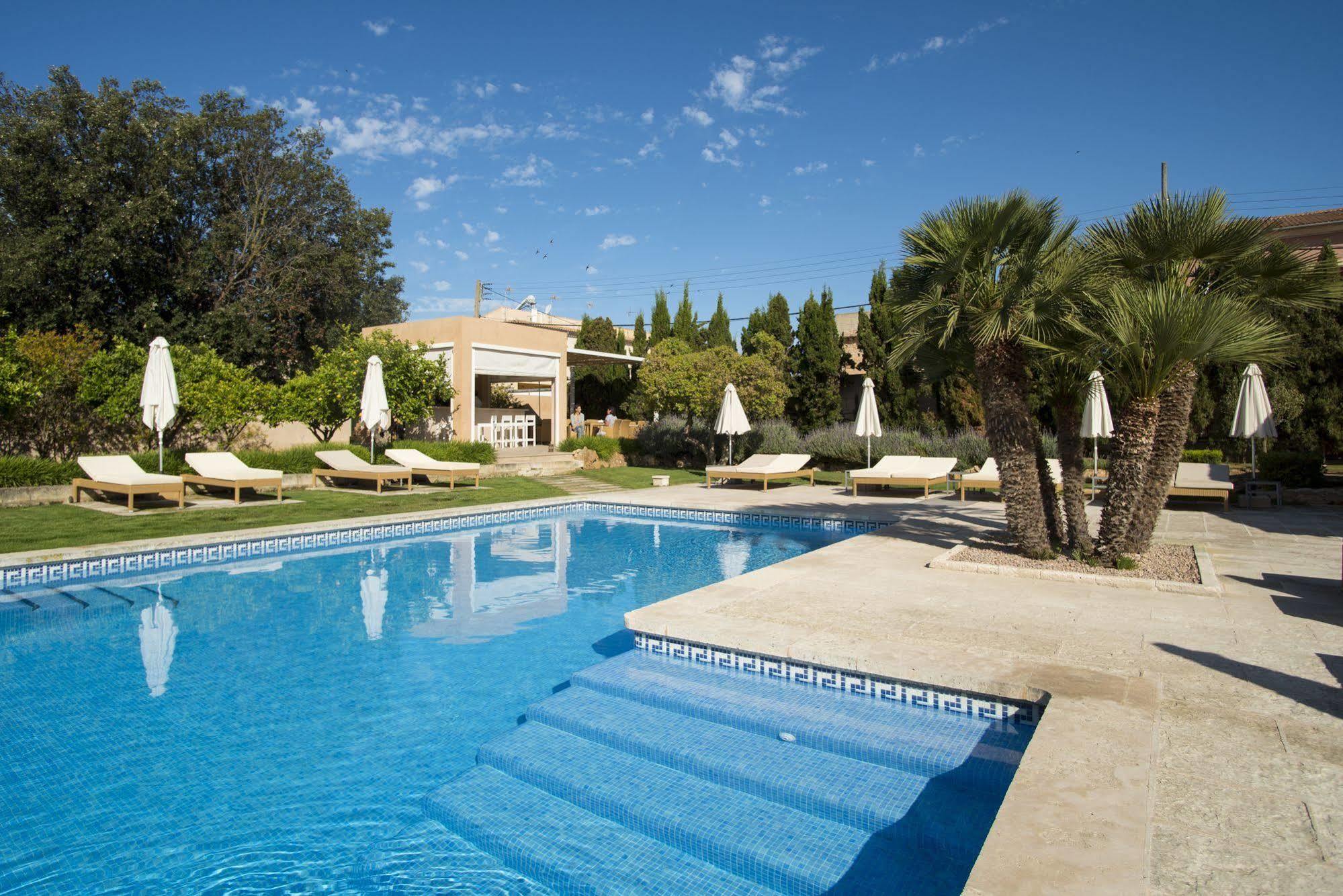 Hotel Ca'N Bonico Ses Salines  Exterior photo