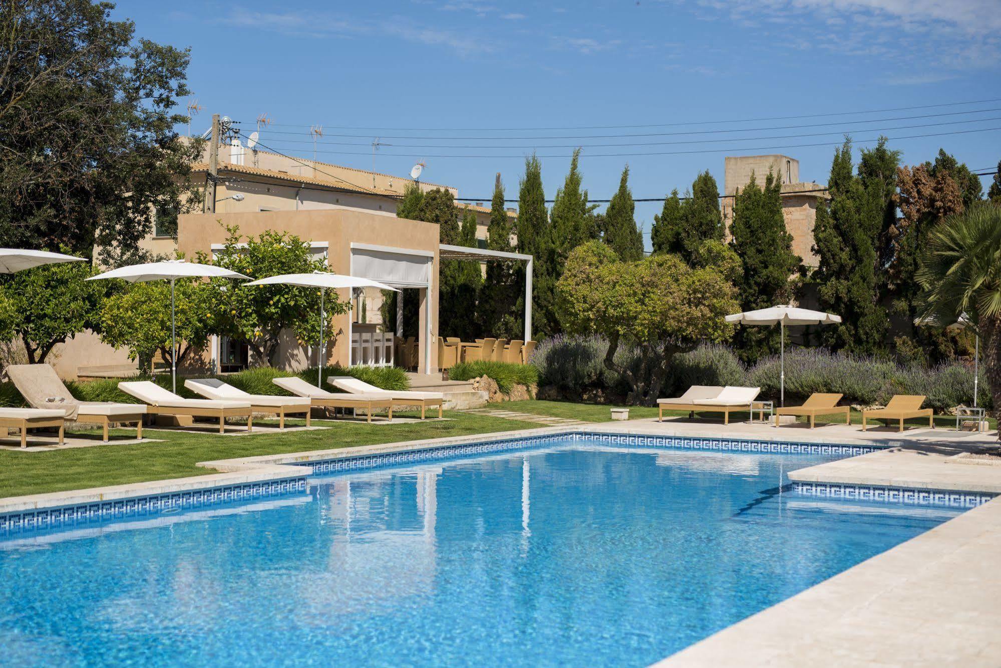 Hotel Ca'N Bonico Ses Salines  Exterior photo